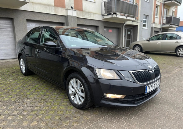 Skoda Octavia cena 39900 przebieg: 357129, rok produkcji 2019 z Rumia małe 254